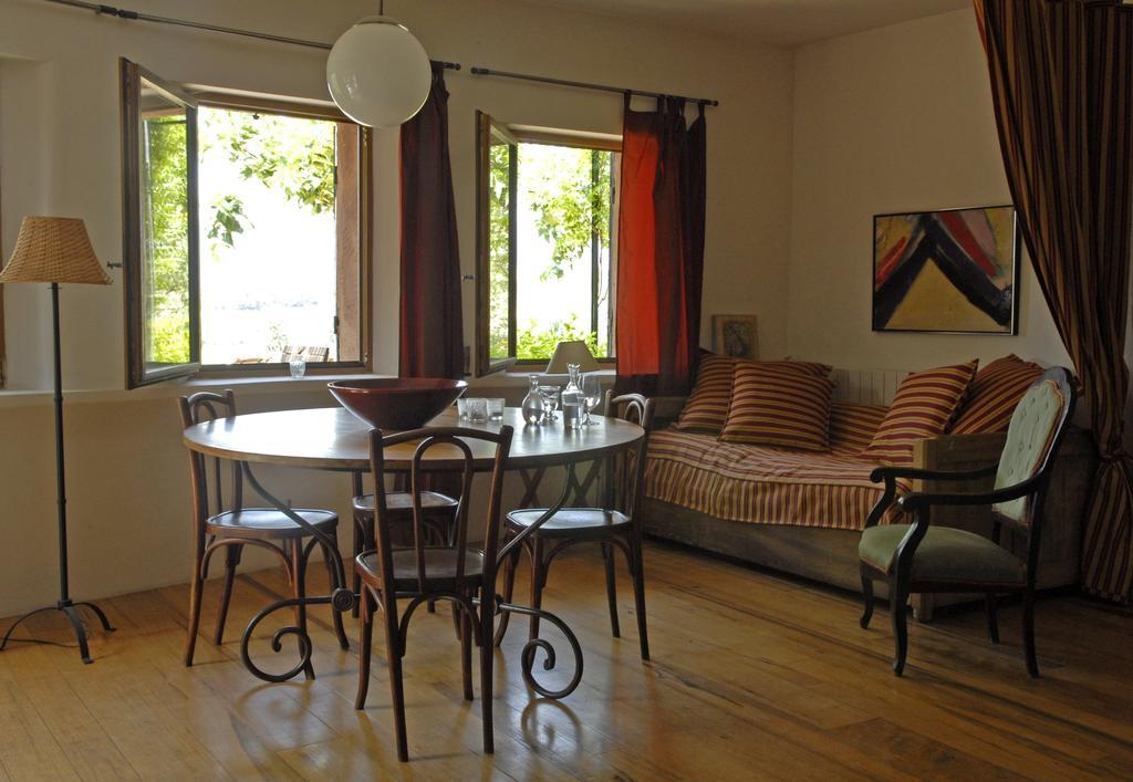 Residence Les Rossignols Roussillon  Phòng bức ảnh